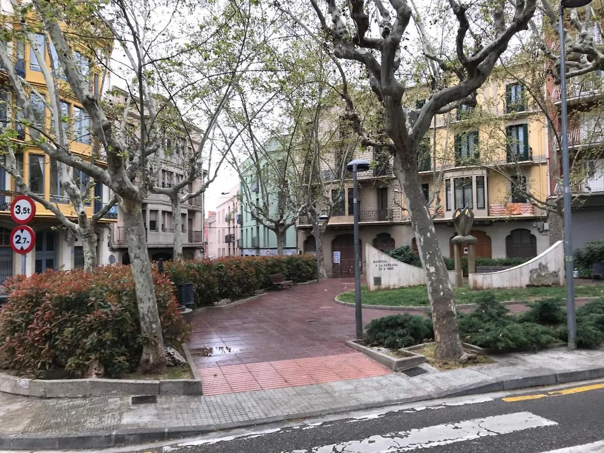 Urban Manesa City Center Apartment With Private Patio Manresa