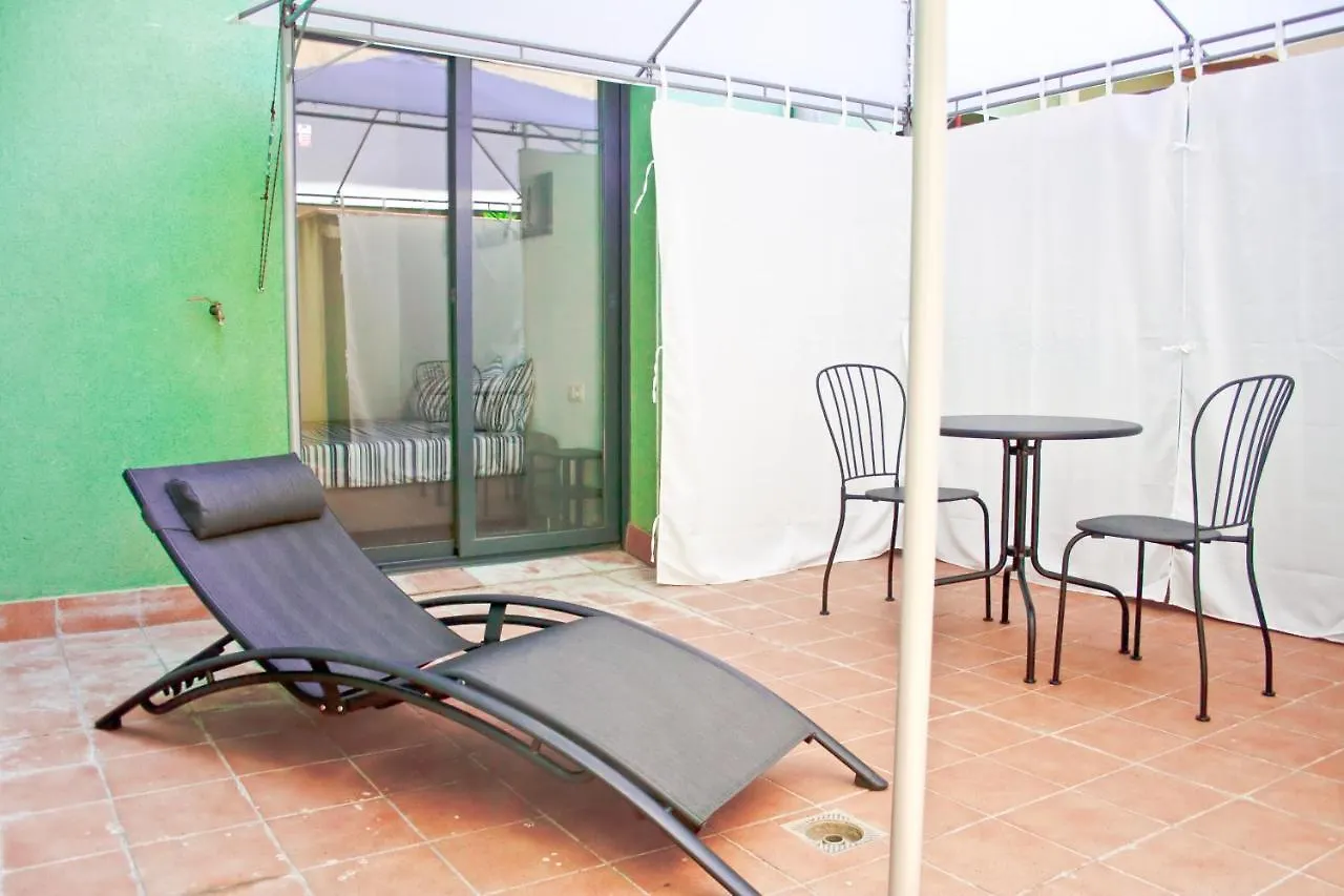 Urban Manesa City Center Apartment With Private Patio Manresa
